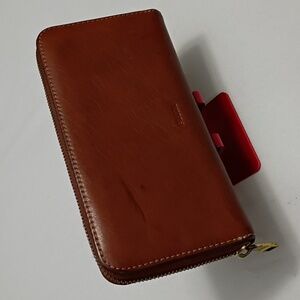 Fossil Brown Leather Women's  Full Size  Zip Around Wallet